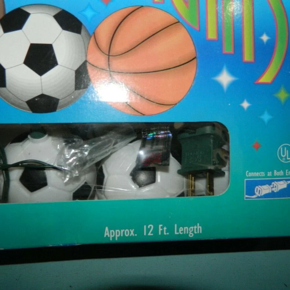 Sterling Soccer Ball Indoor/Outdoor String Party Lights 12 Feet 10 Lights Lot 2